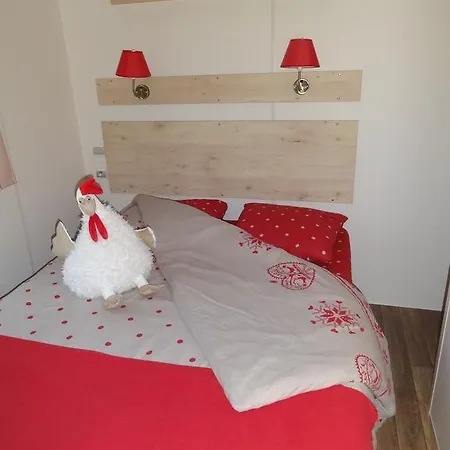Roulotte Bigoudenne Villa Tremeoc Room photo